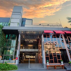 Isty Design Hotel